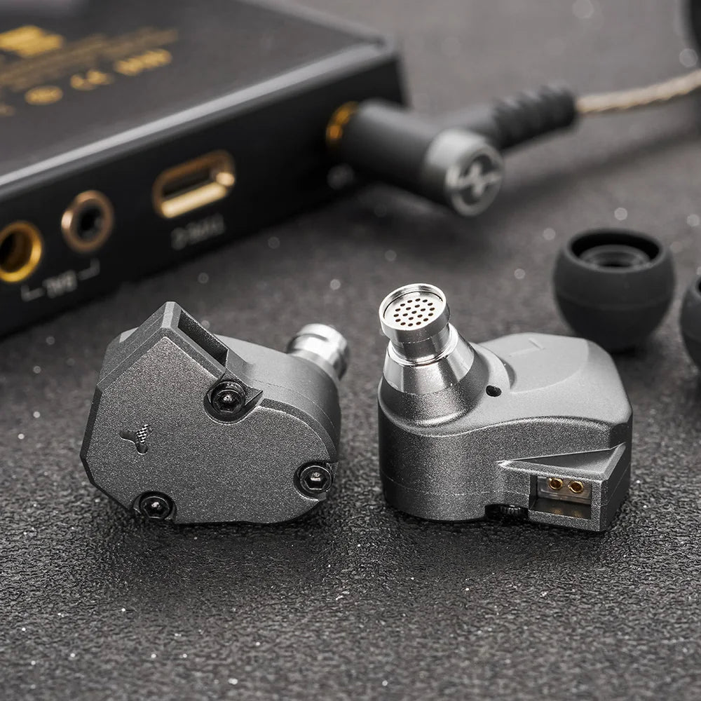 TINHIFI C2 Mech Warrior Dynamic Driver In-Ear Wired Earphone IEM PU+LCP Composite Diaphragm Headphones 2pin 0.78|7hz Zero KZ